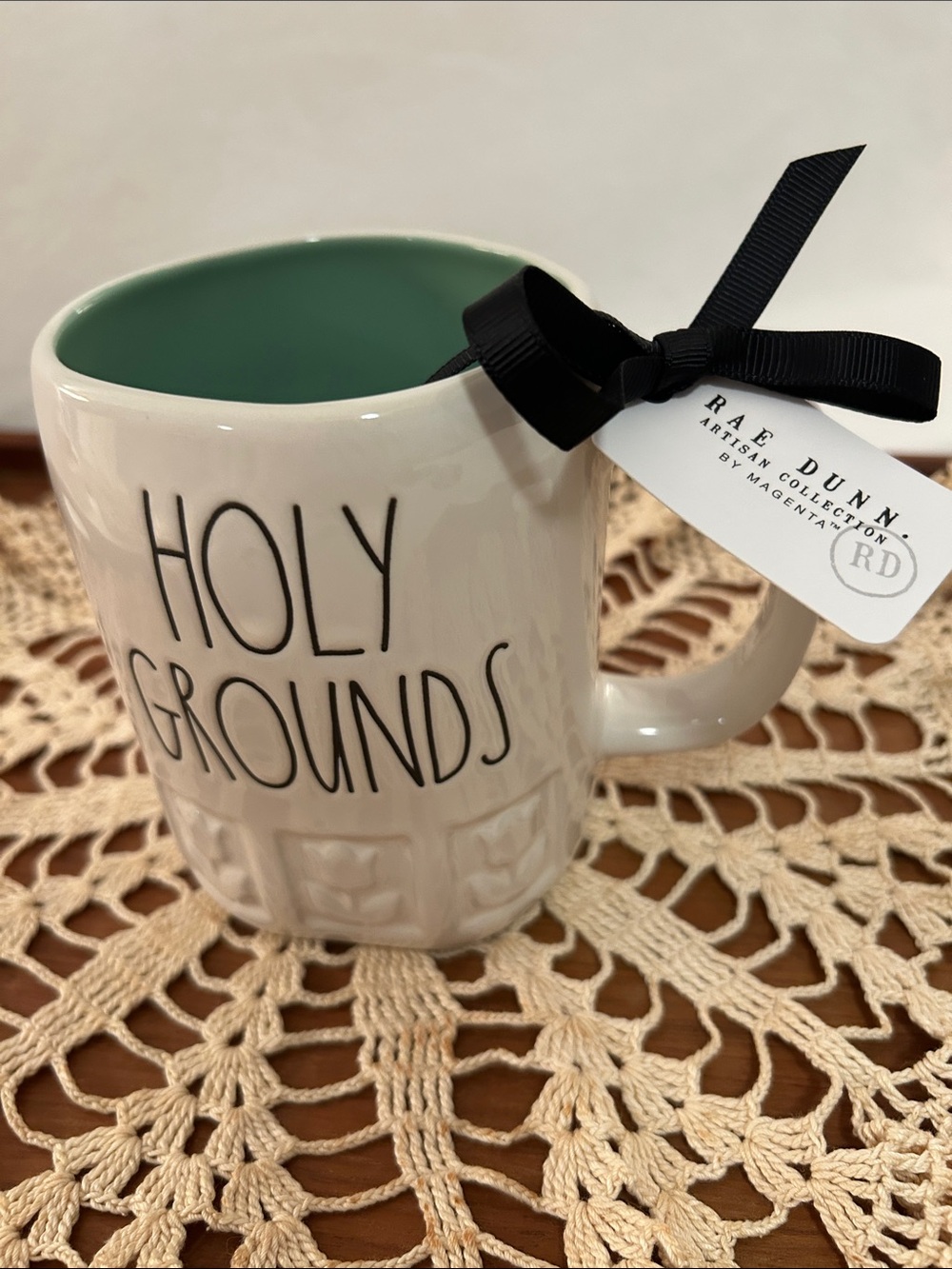 NWT Rae Dunn Cream Mug with Green Interior — "HOLY GROUNDS" - Picture 9 of 10